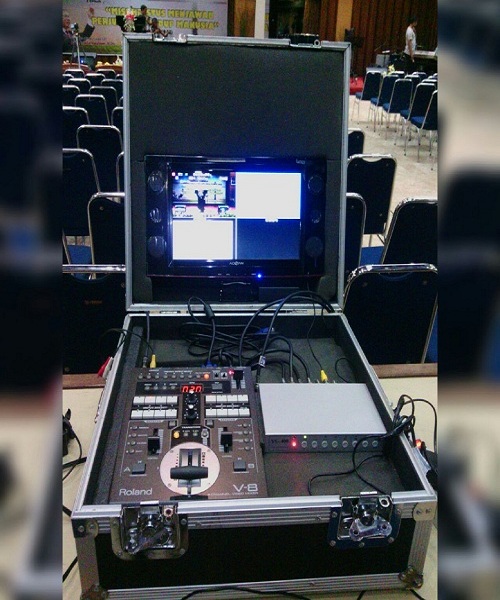 Sewa Swicher Kamera | Rental Video Mixer Edirol V8 (Roland V8) Jakarta Barat