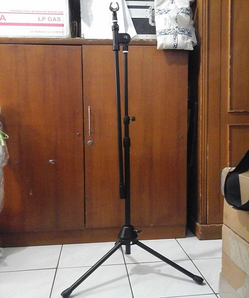 Sewa Stand Mic | Rental Standing Microphone Meja Jakarta Barat